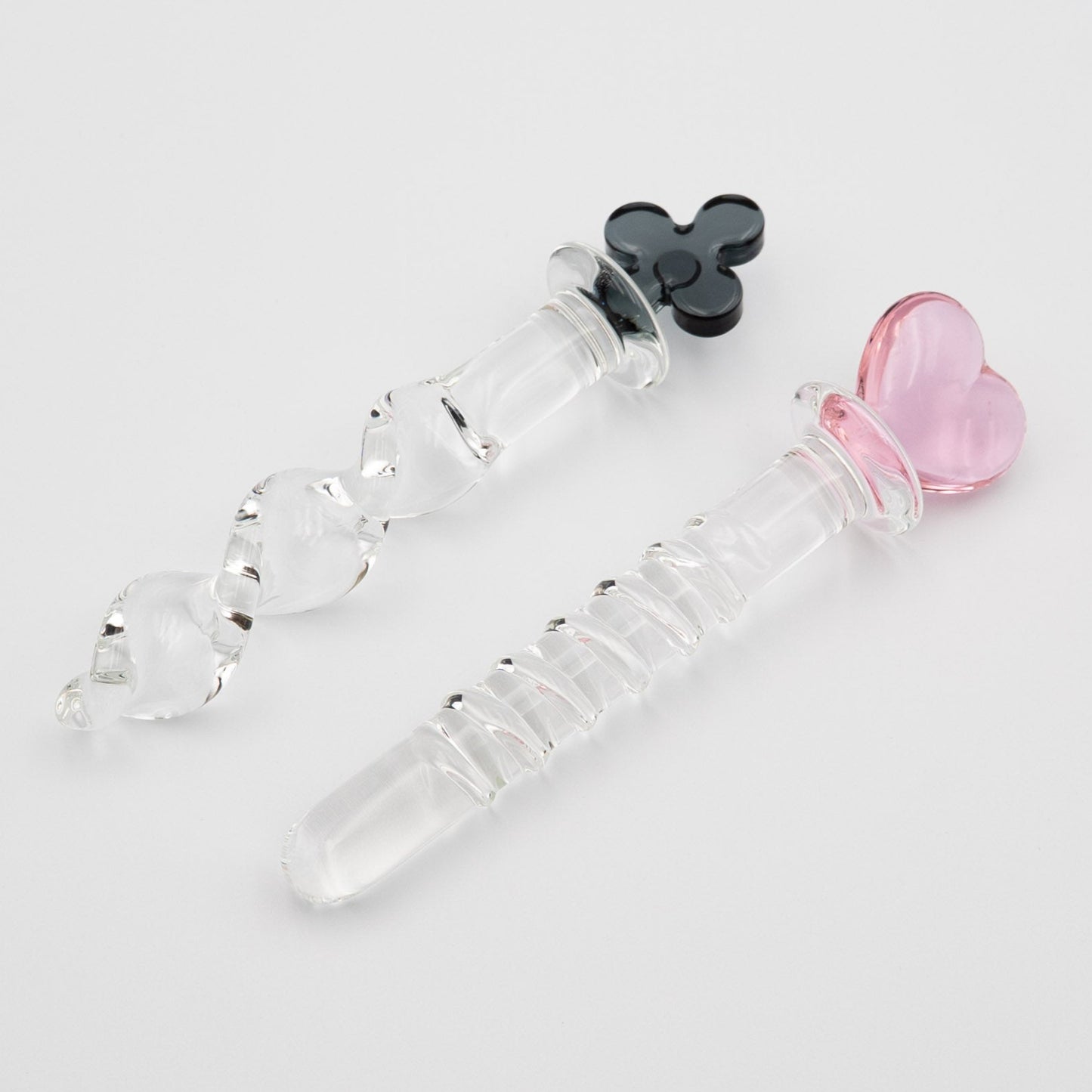 Dildos de Cristal Erótico – Diamante, Corazón, Trébol y Espada (20 cm)
