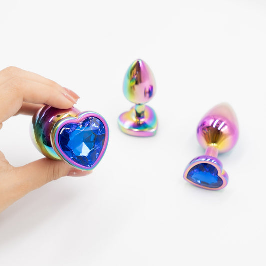 Set de 3 Plugs Anales Metálicos con Base de Corazón – 3 Tamaños con Joya Multicolor